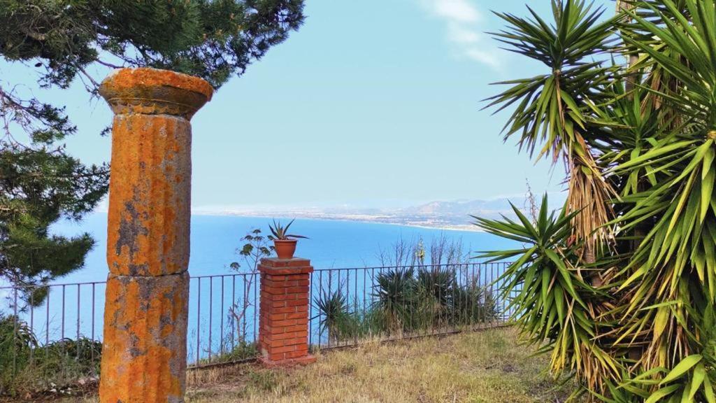 L'Ulivo In Villa Greco Tindari Bagian luar foto