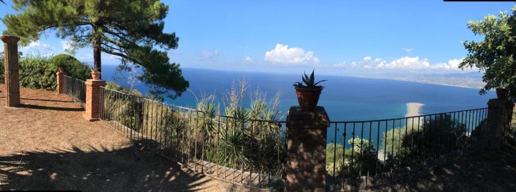 L'Ulivo In Villa Greco Tindari Bagian luar foto